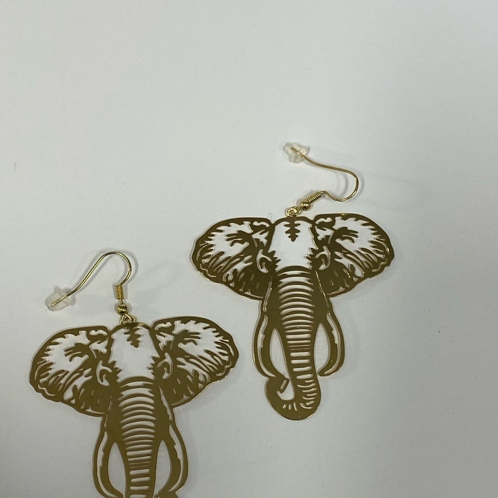Elephant Shaped Gold Earrings - Picture 1 of 1